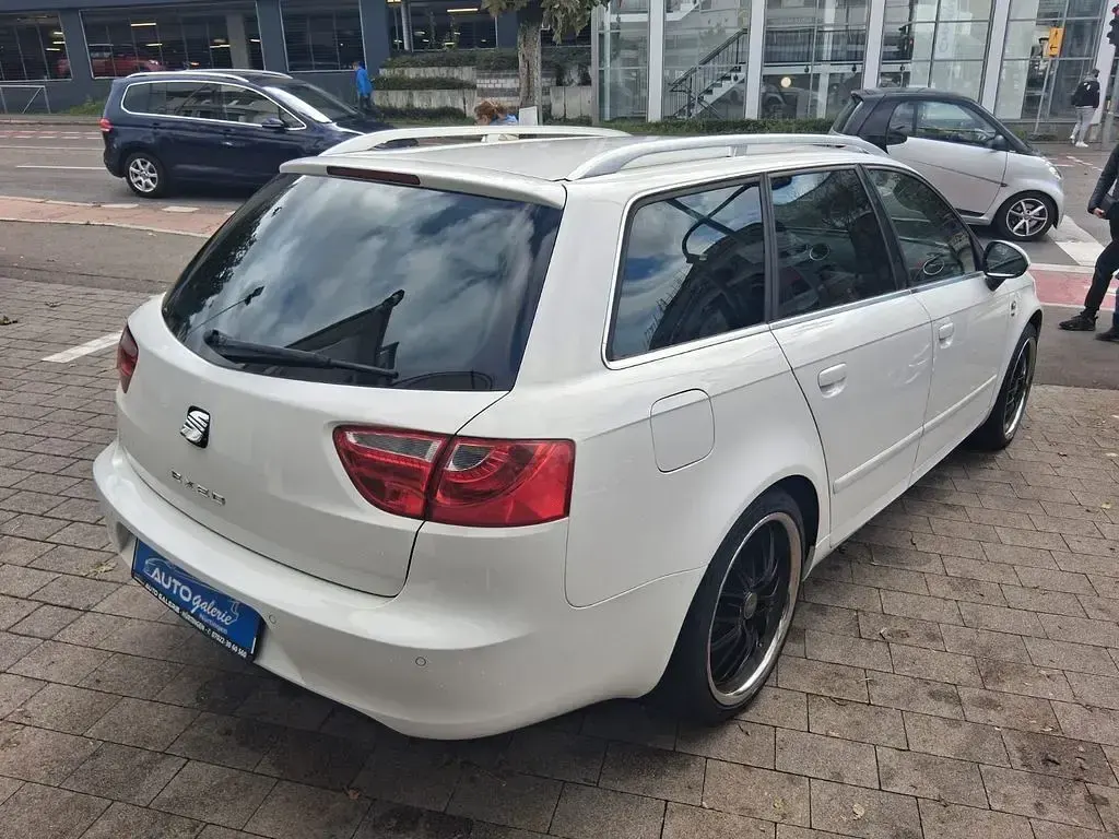 Gebraucht Seat Exeo Style 160 PS (117 kW) 2010 Weiß Limousine