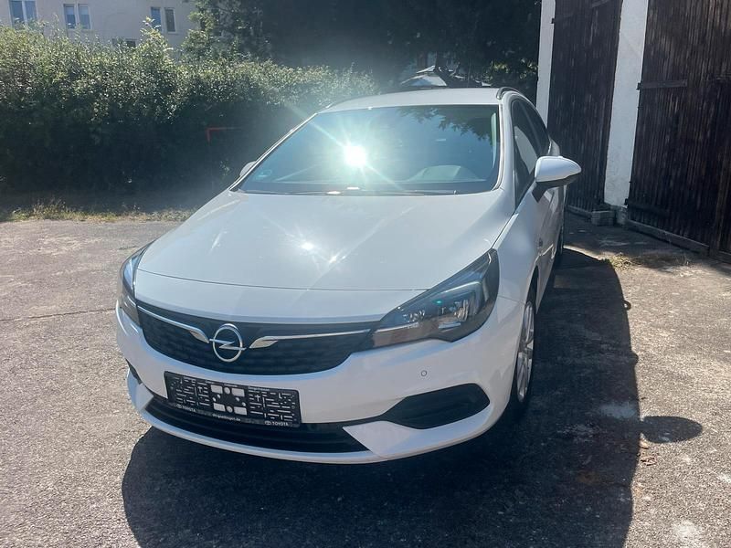 Gebraucht Opel Astra 122 PS (89 kW) 2019 Weiß Kombi