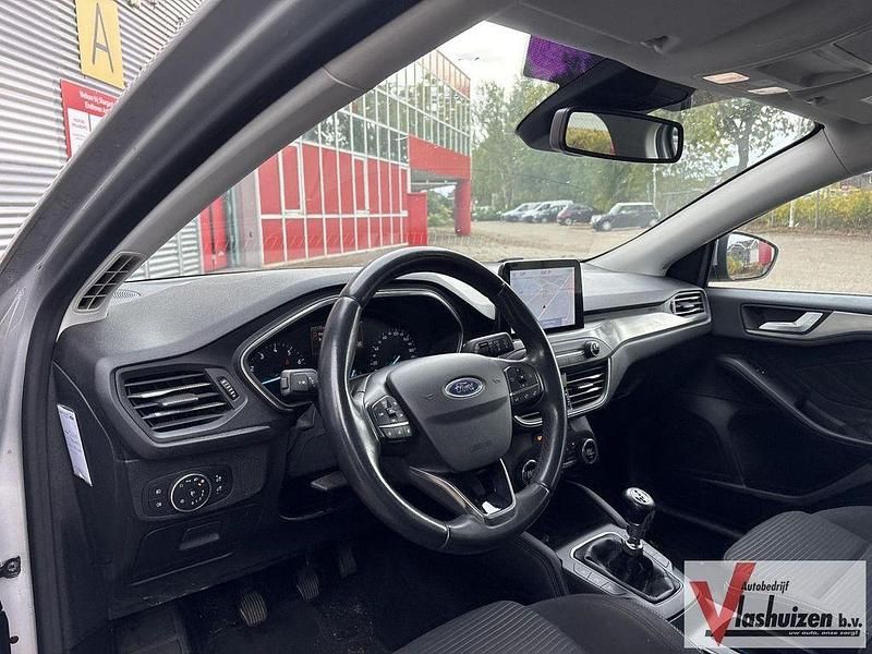 Gebraucht Ford Focus Business Edition 125 PS (91 kW) 2019 Grau Kombi