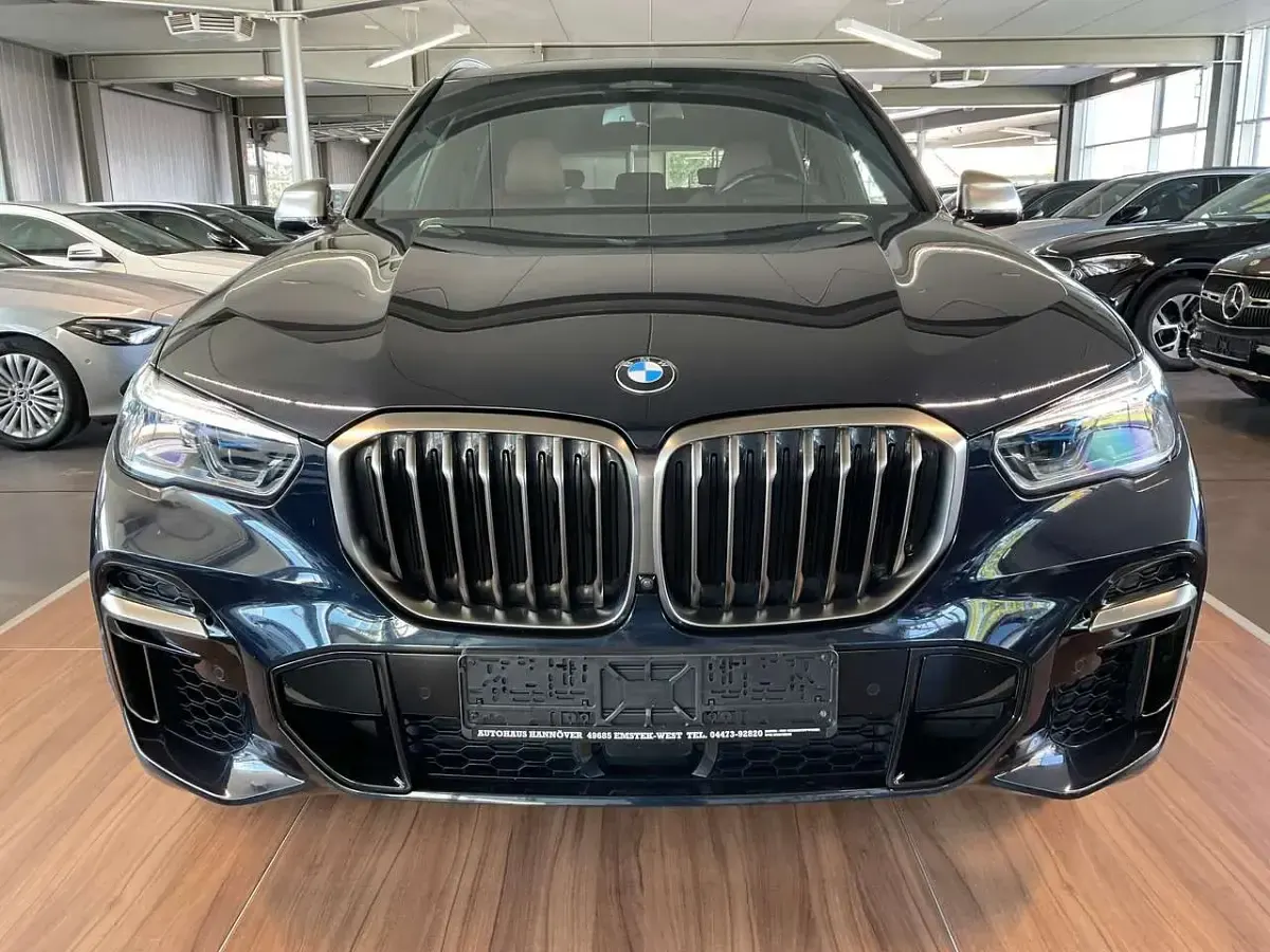 Gebraucht BMW X5 M 530 PS (389 kW) 2022 Carbonschwarz SUV