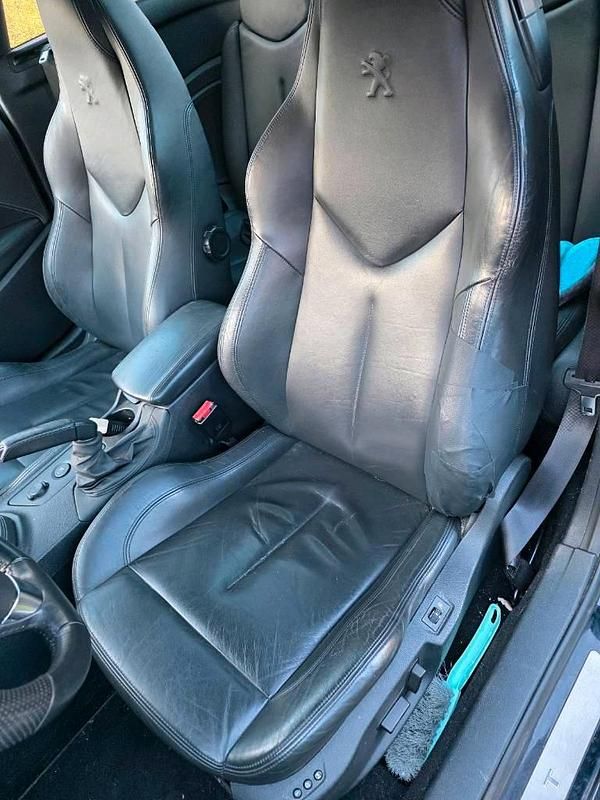 Gebraucht Peugeot RCZ 156 PS (114 kW) 2011 Schwarz Coupé