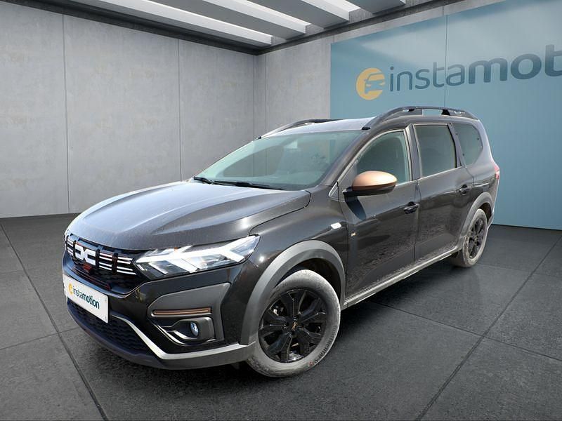 Schwarz Gebraucht 2023 Dacia Jogger Van / Kleinbus | 23.699 € (Fairer Preis) - Bild 1/4