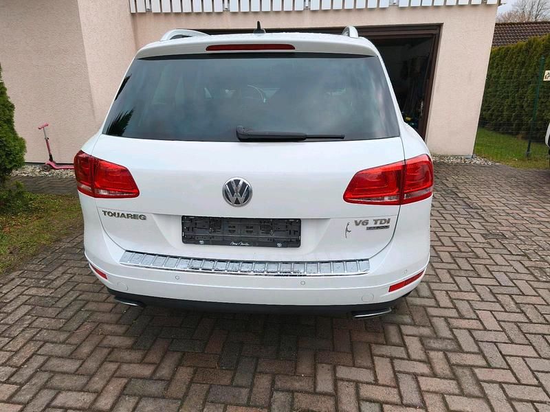 Gebraucht VW Touareg 245 PS (180 kW) 2013 Weiß SUV