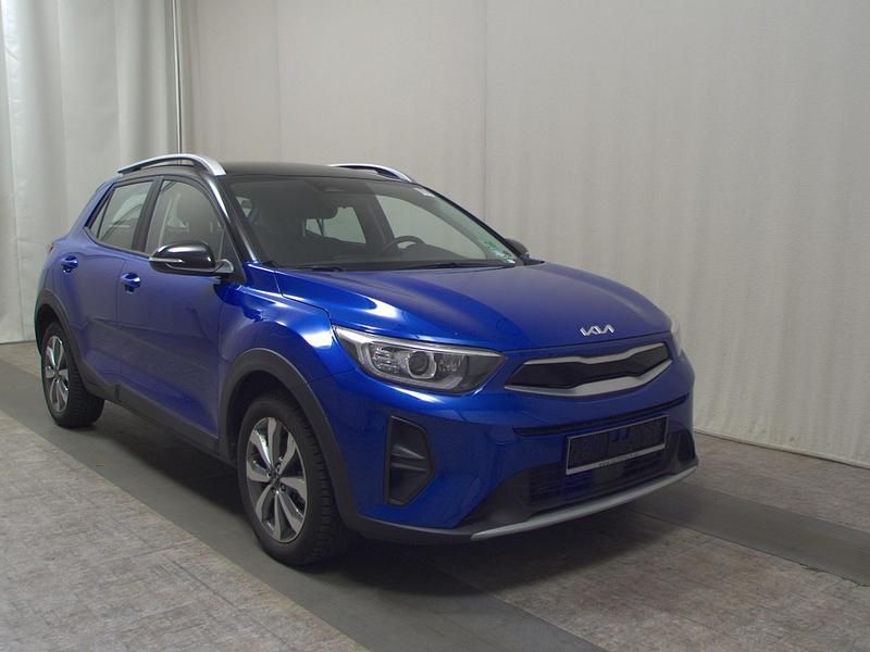 Gebraucht Kia Stonic Vision 84 PS (61 kW) 2023 Blau SUV