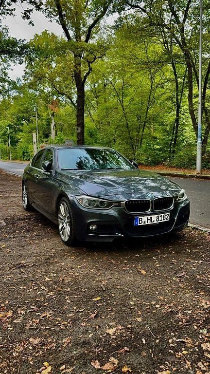 Grau Gebraucht 2013 BMW 335 M Sport Limousine | 19.500 € (Fairer Preis) - Bild 1/4