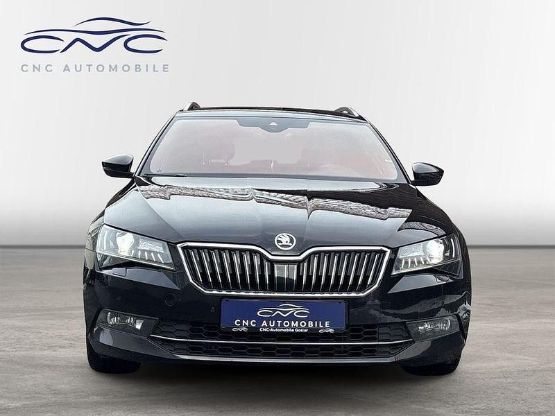 Gebraucht Skoda Superb LAURIN & KLEMENT 190 PS (139 kW) 2019 Schwarz Kombi