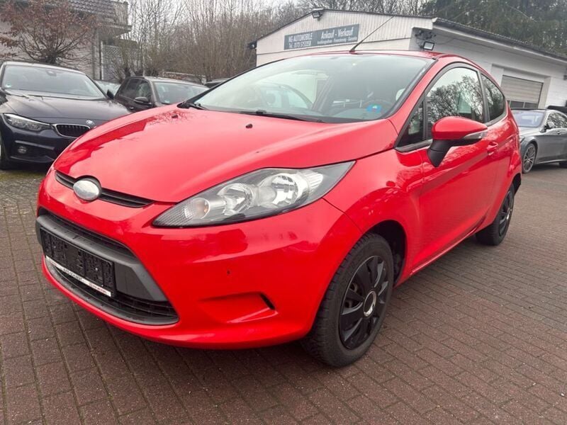 Rot Gebraucht 2009 Ford Fiesta Trend Kleinwagen | 1.490 € (Guter Preis) - Bild 1/4