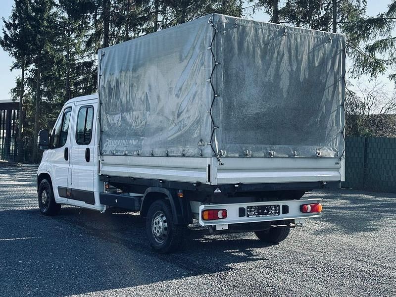 Gebraucht Peugeot Boxer 131 PS (96 kW) 2015 Weiß Van