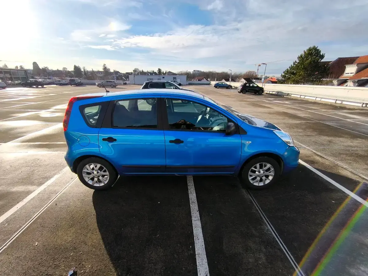 Gebraucht Nissan Note 88 PS (64 kW) 2009 Blau Kleinwagen