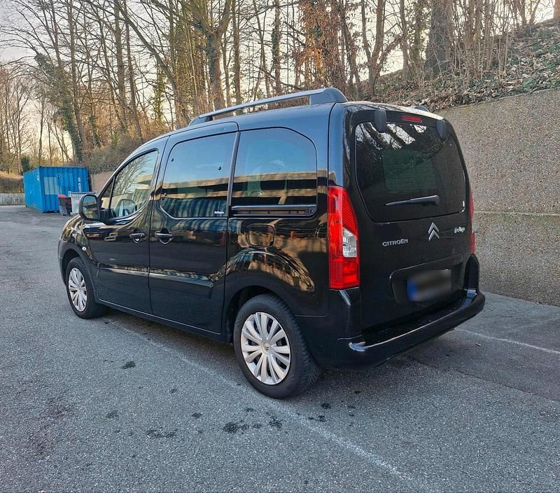 Gebraucht Citroën Berlingo 108 PS (79 kW) 2009 Schwarz Van / Kleinbus