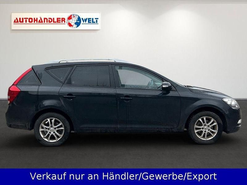 Gebraucht Kia Ceed 116 PS (85 kW) 2010 Schwarz Kleinwagen