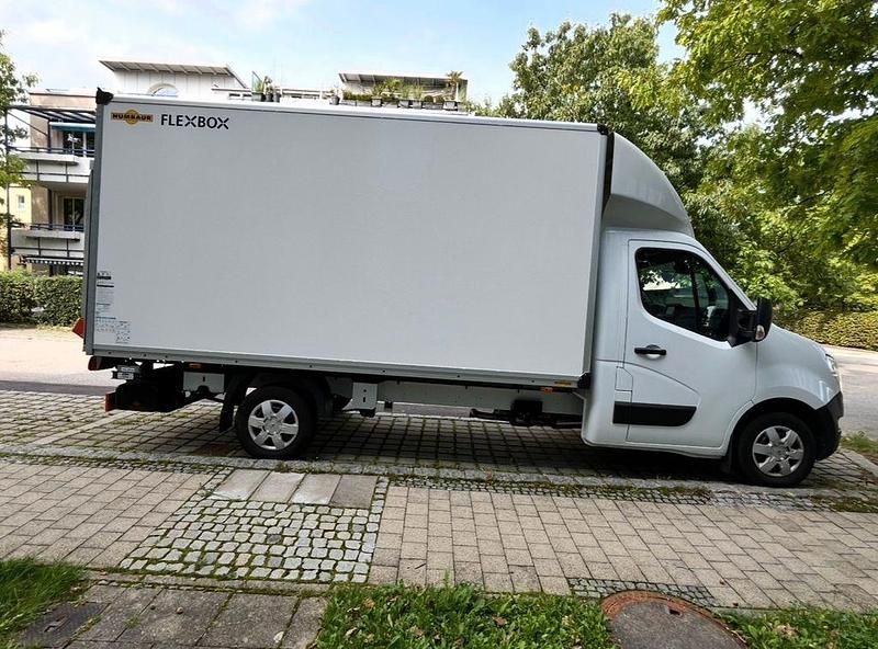 Gebraucht Nissan Interstar 163 PS (119 kW) 2024 Weiß Van