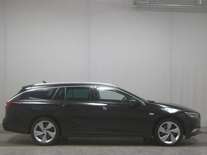 Gebraucht Opel Insignia Business 209 PS (153 kW) 2020 Schwarz Kombi