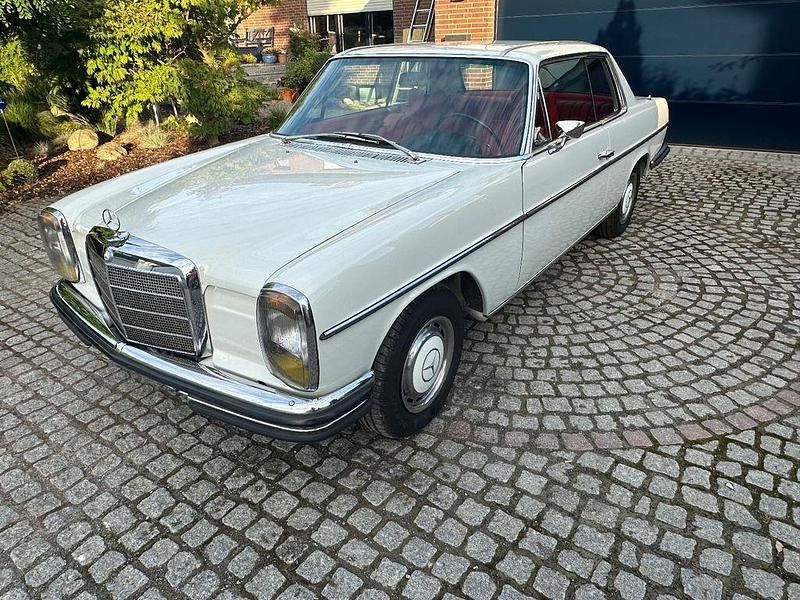 Gebraucht Mercedes 280 185 PS (136 kW) 1973 Weiß