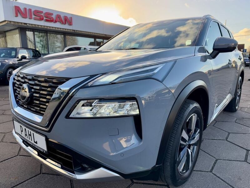 Grau Gebraucht 2023 Nissan X-Trail Tekna+ SUV | 32.990 € (Guter Preis) - Bild 1/4