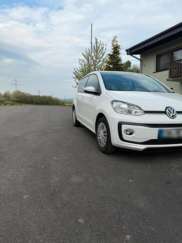 Gebraucht VW up! 60 PS (44 kW) 2019 Weiß Kleinwagen