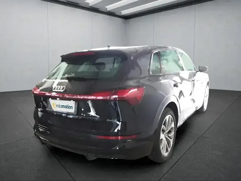 Usata Audi e-tron 300 kW (408 CV) 2023 Nero SUV