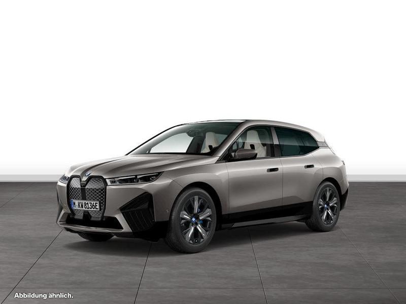 Oxidgrau metallic Gebraucht 2024 BMW iX SUV | 79.274 € - Bild 1/4