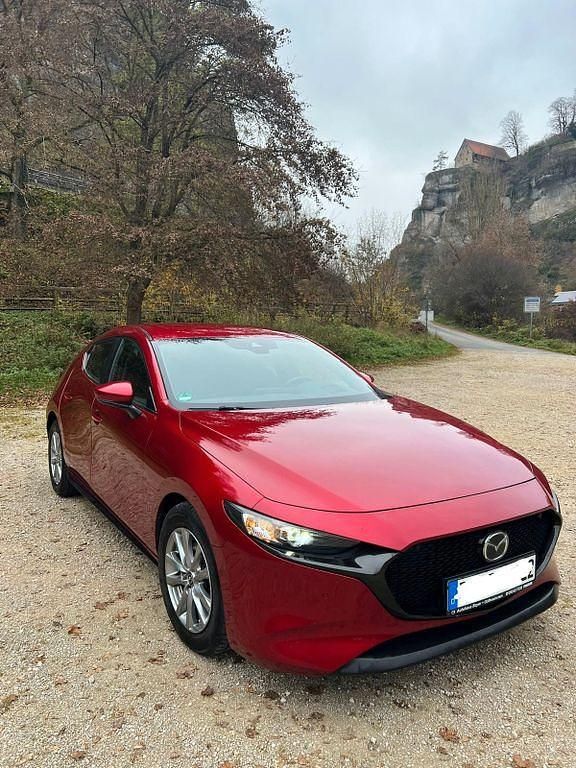 Gebraucht Mazda 3 Selection 122 PS (89 kW) 2019 Rot Limousine