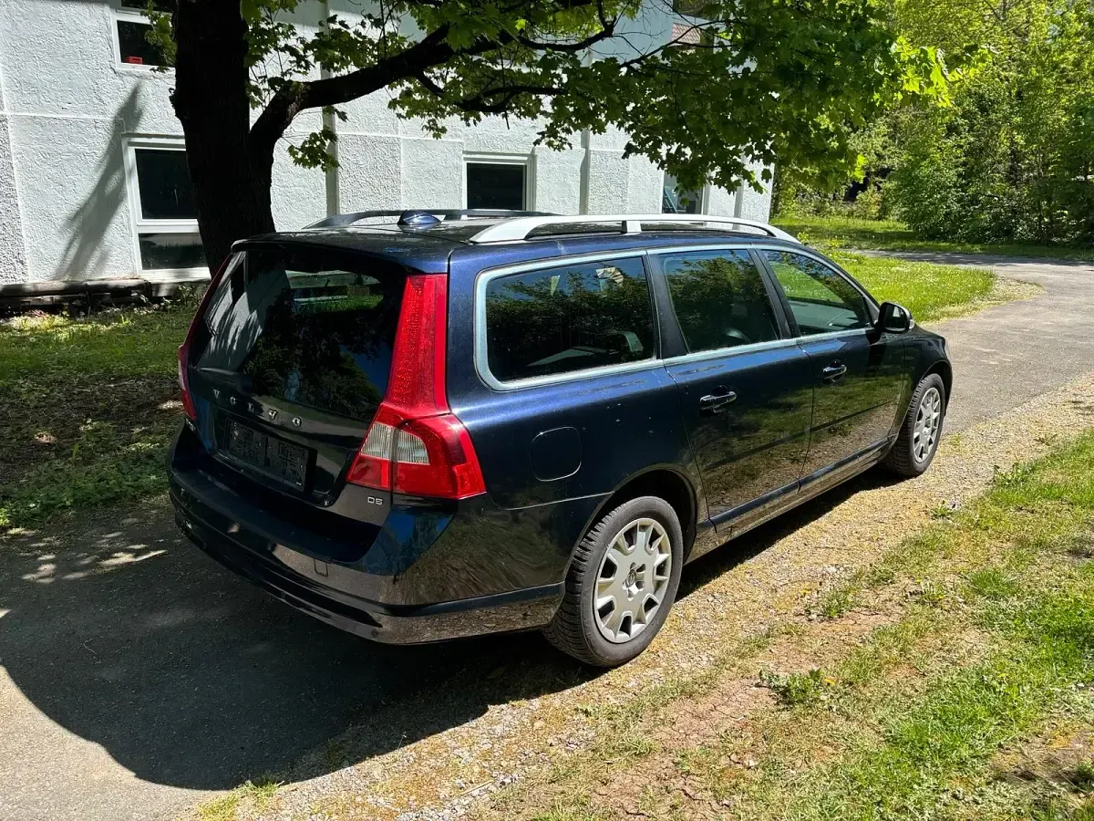 Brugt Volvo V70 185 HK (136 kW) 2008 Blå Stationcar