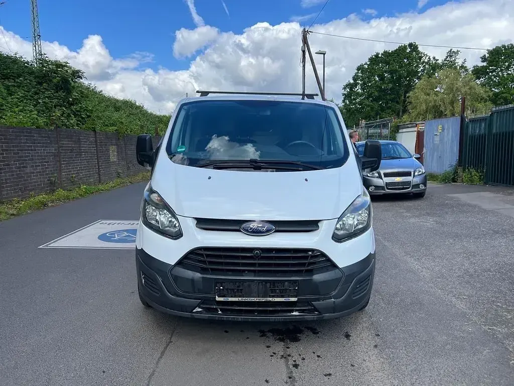 Usata Ford Transit Custom 101 CV (74 kW) 2014 Bianco Monovolume