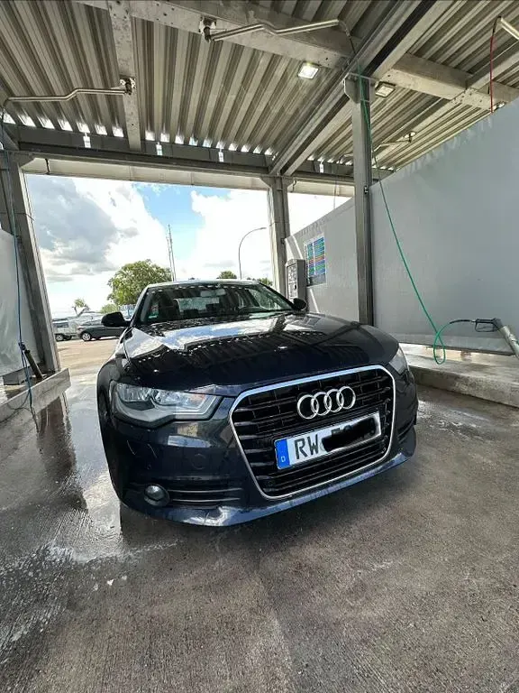 Gebraucht Audi A6 Comfort 204 PS (150 kW) 2013 Schwarz Limousine