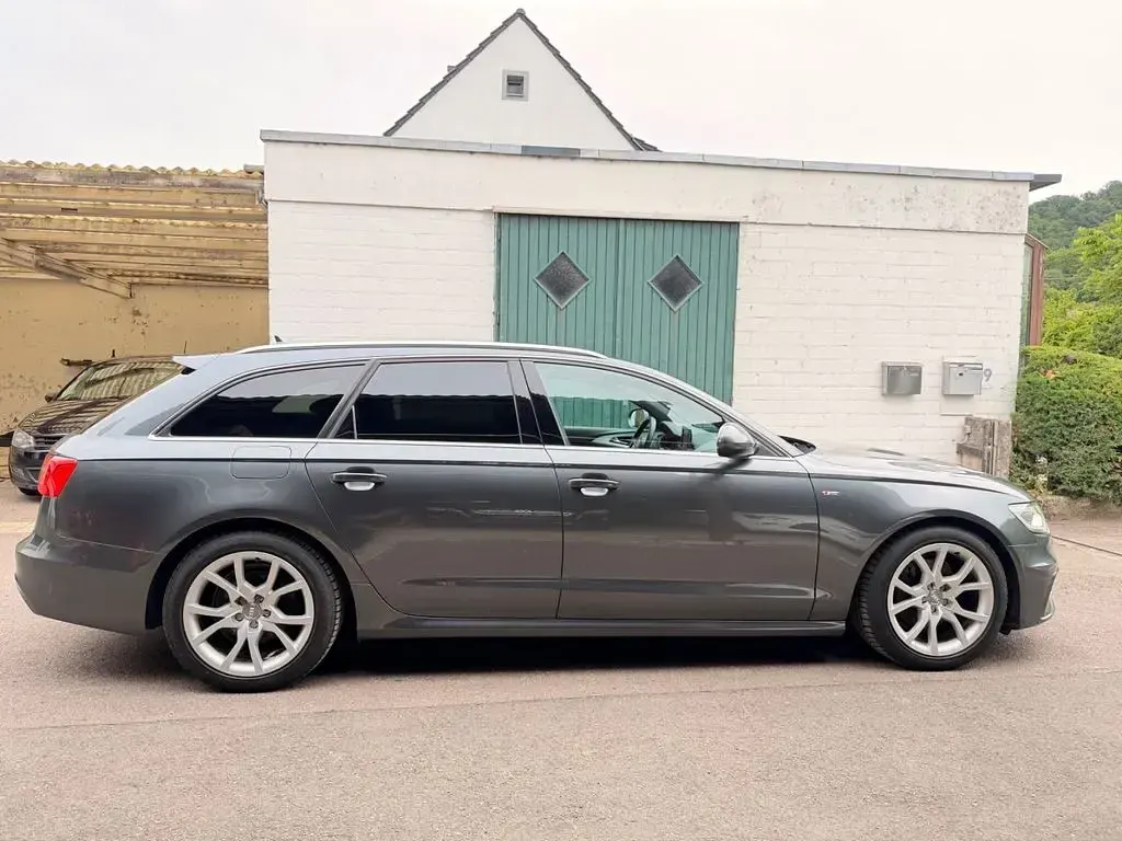Gebraucht Audi A6 S-Line 204 PS (150 kW) 2014 Grau Kombi
