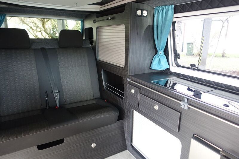 Gebraucht VW T6.1 110 PS (80 kW) 2021 Grau Van