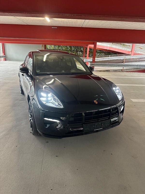Schwarz Gebraucht 2021 Porsche Macan GTS SUV | 56.000 € (Superpreis) - Bild 1/4