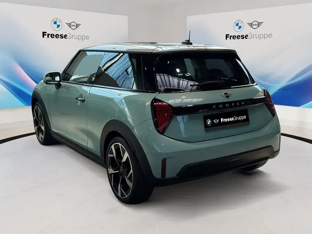 Gebraucht Mini Cooper S 204 PS (150 kW) 2024 Grün Kleinwagen