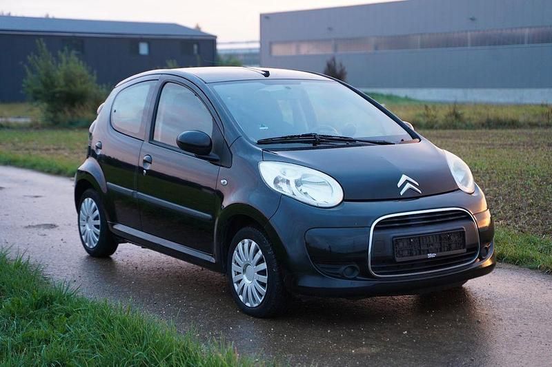 Schwarz Gebraucht 2009 Citroën C1 Kleinwagen | 1.990 € (Fairer Preis) - Bild 1/4