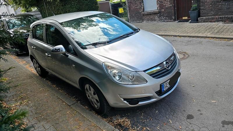 Silber Gebraucht 2008 Opel Corsa Kleinwagen | 800 € (Superpreis) - Bild 1/4