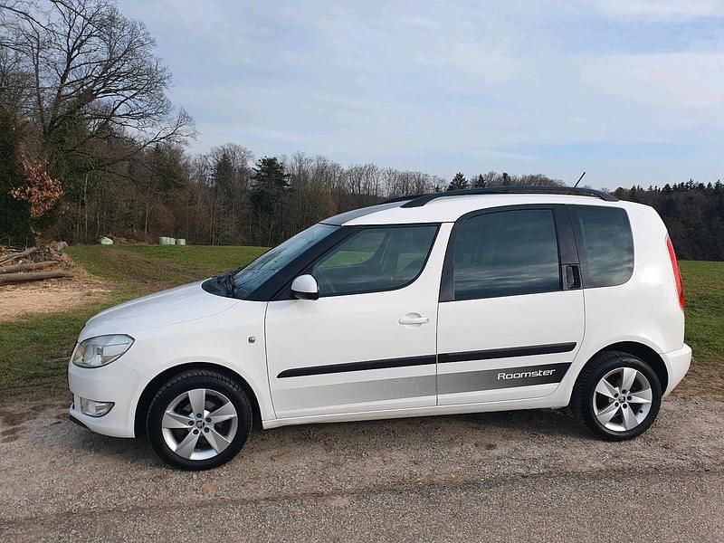 Gebraucht Skoda Roomster 2014 Weiß Van / Kleinbus