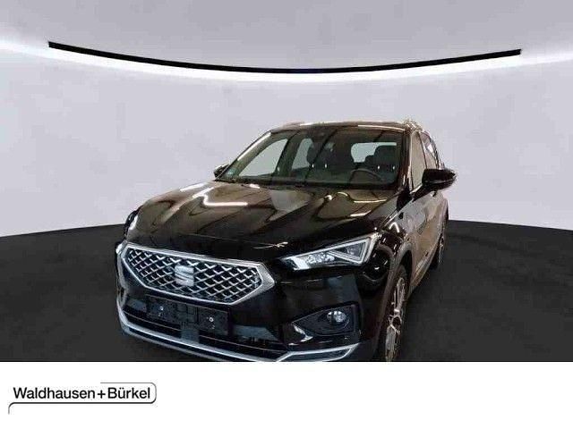 Deep black perleffekt (metallic) Gebraucht 2023 Seat Tarraco Xperience SUV | 33.950 € (Fairer Preis) - Bild 1/4