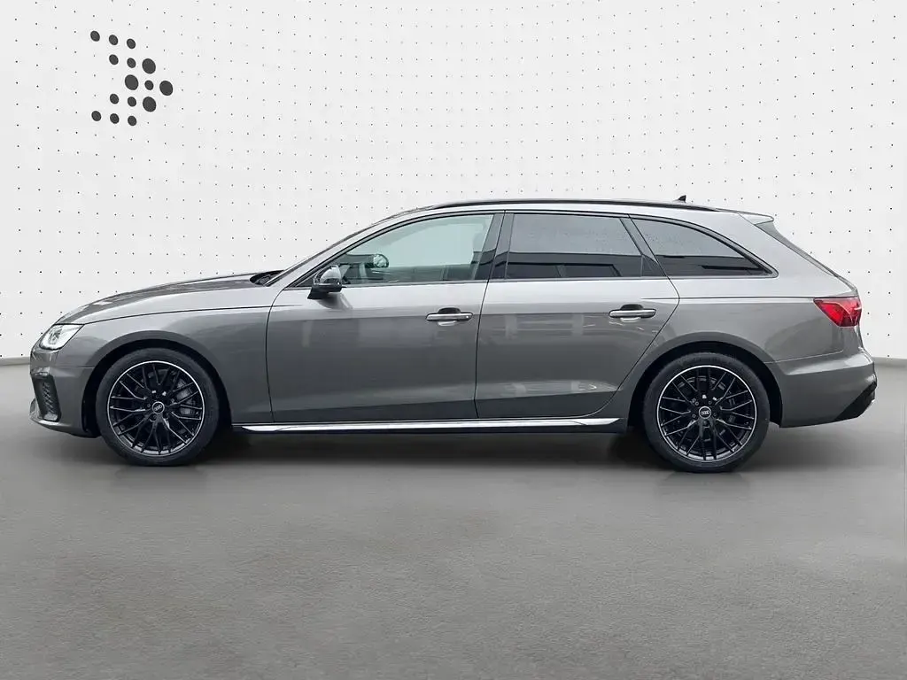 Używany Audi A4 S-Line 204 KM (150 kW) 2021 Szary Kombi