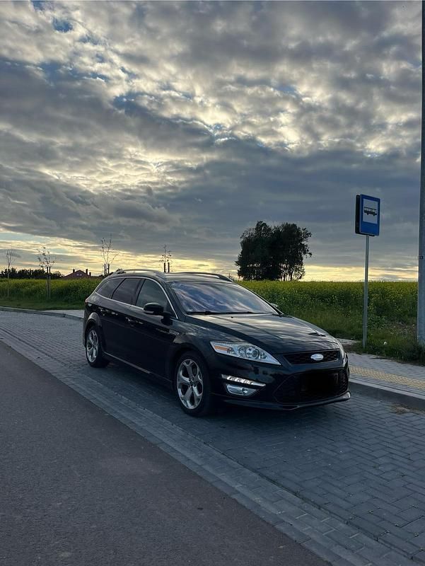 Schwarz Gebraucht 2011 Ford Mondeo Titanium S Kombi | 8.000 € (Teuer) - Bild 1/4