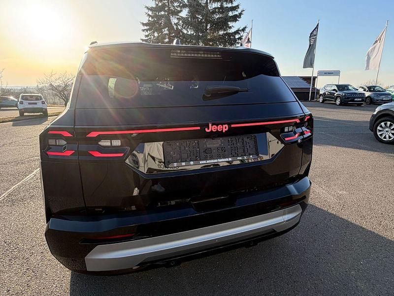 Uusi Jeep Compass 145 HP (106 kW) 2026 Musta Katumaasturi