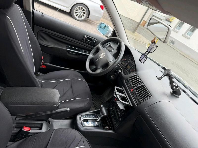 Gebraucht VW Golf IV 95 PS (69 kW) 2000 Silber Limousine