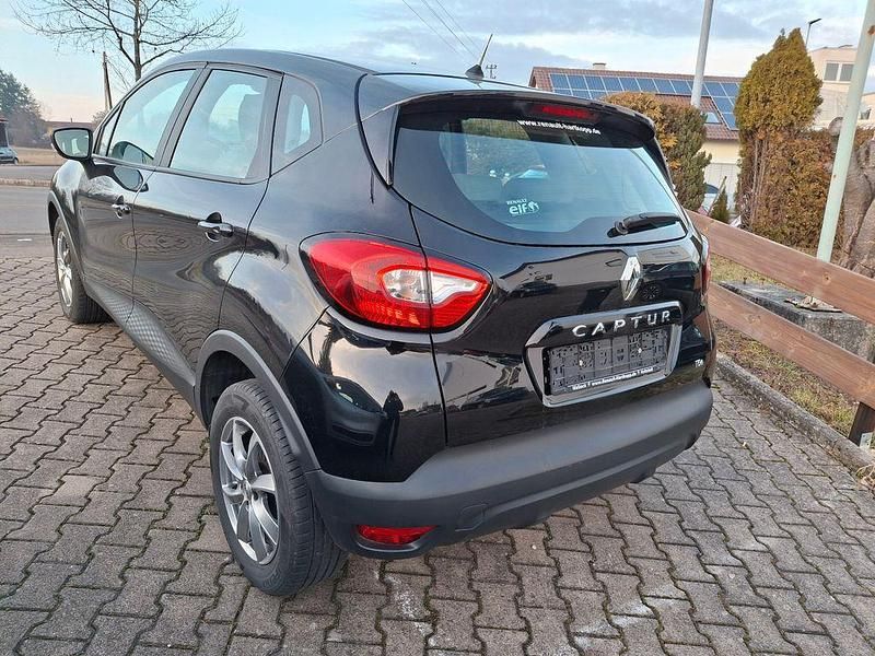 Gebraucht Renault Captur Expression 90 PS (66 kW) 2015 Schwarz SUV