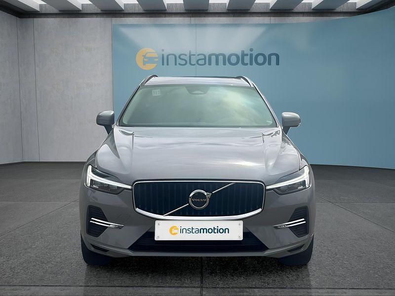 Gebraucht Volvo XC60 Core 250 PS (183 kW) 2024 Grau SUV