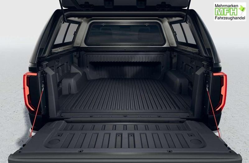 Neu VW Amarok Aventura 241 PS (177 kW) 2026 Midnight black metallic Pickup