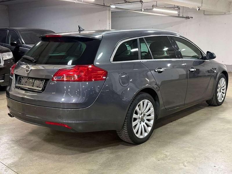 Gebraucht Opel Insignia 160 PS (117 kW) 2009 Karbongrau Kombi