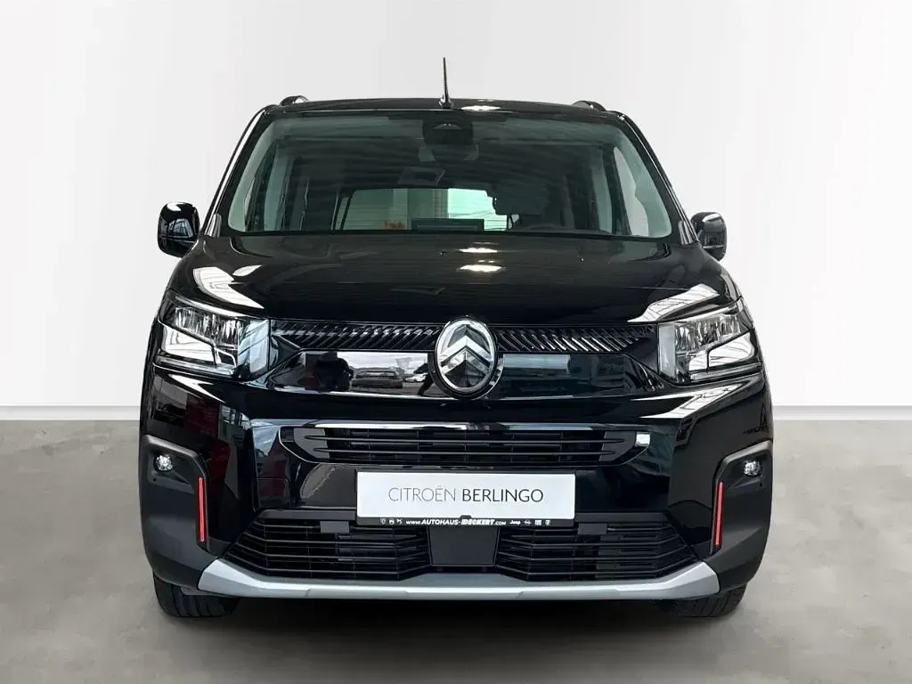 Neu Citroën Berlingo XTR 131 PS (96 kW) 2026 Schwarz Van / Kleinbus