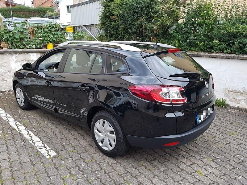 Gebraucht Renault Mégane GrandTour LIMITED 110 PS (80 kW) 2016 Schwarz Kombi
