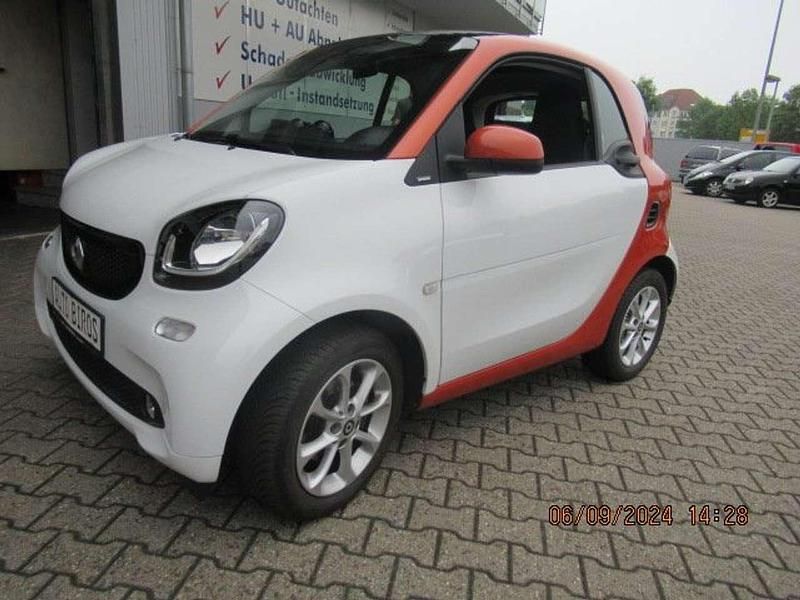 Gebraucht Smart ForTwo Coupé Basis 90 PS (66 kW) 2019 Bronze Kleinwagen