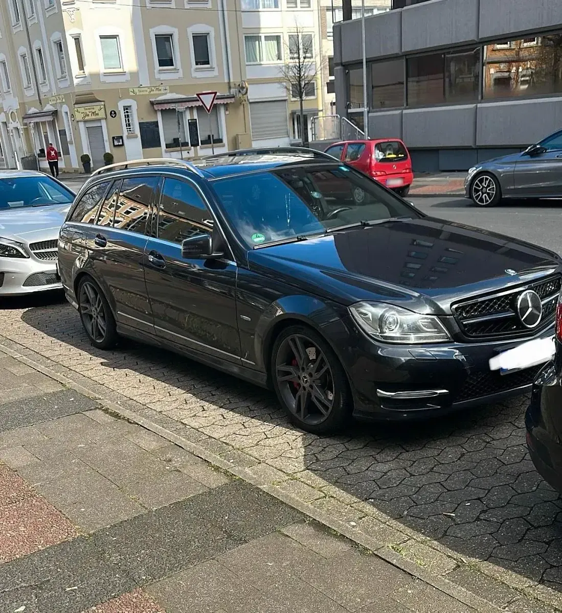 Gebraucht Mercedes C300 AMG 231 PS (169 kW) 2011 Schwarz Kombi