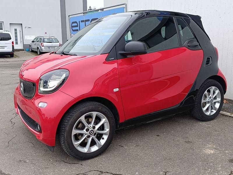 Schwarz Gebraucht 2019 Smart ForTwo Cabrio Passion Cabrio | 12.990 € (Guter Preis) - Bild 1/4