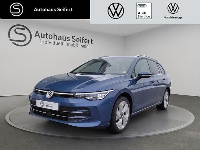 Gebraucht VW Golf VIII Style 150 PS (110 kW) 2024 Anemonenblau metallic (metallic) Kombi