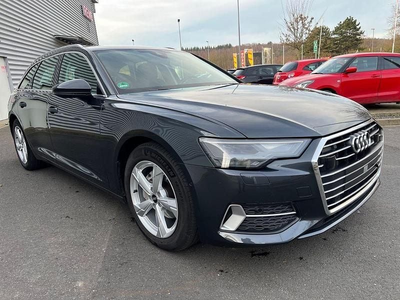 Gebraucht Audi A6 Sport 204 PS (150 kW) 2022 Grau Kombi