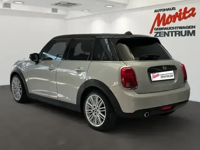 Gebraucht Mini Cooper Chili 136 PS (100 kW) 2019 Silber Kleinwagen